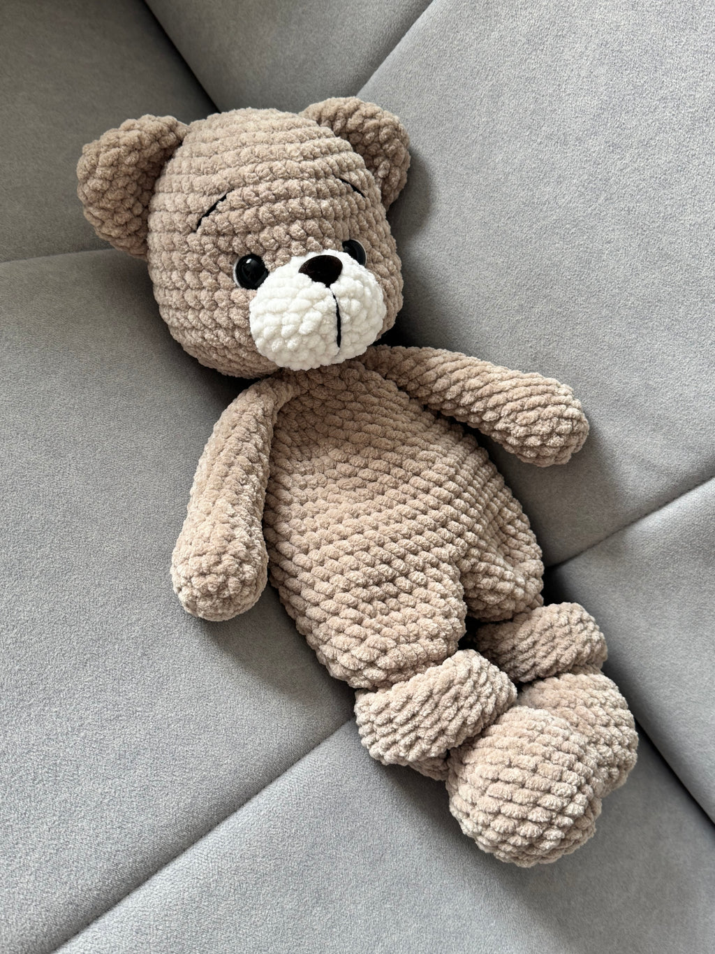 Snuggler Bear. Crochet Pattern. PDF File