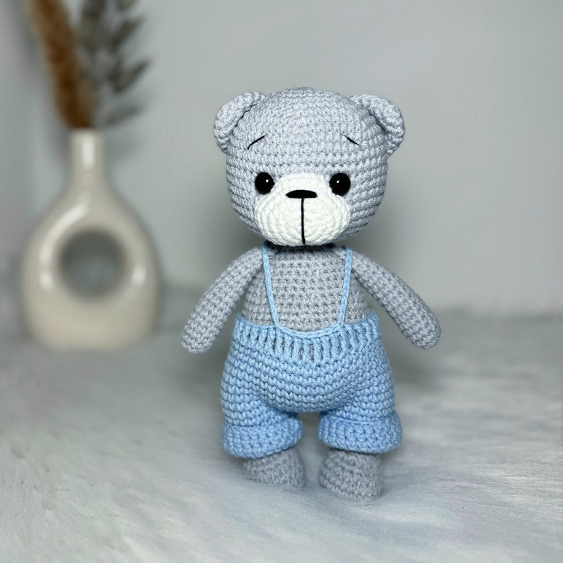 Lulu The Bear. Amigurumi Teddy Bear Pattern. PDF Digital file